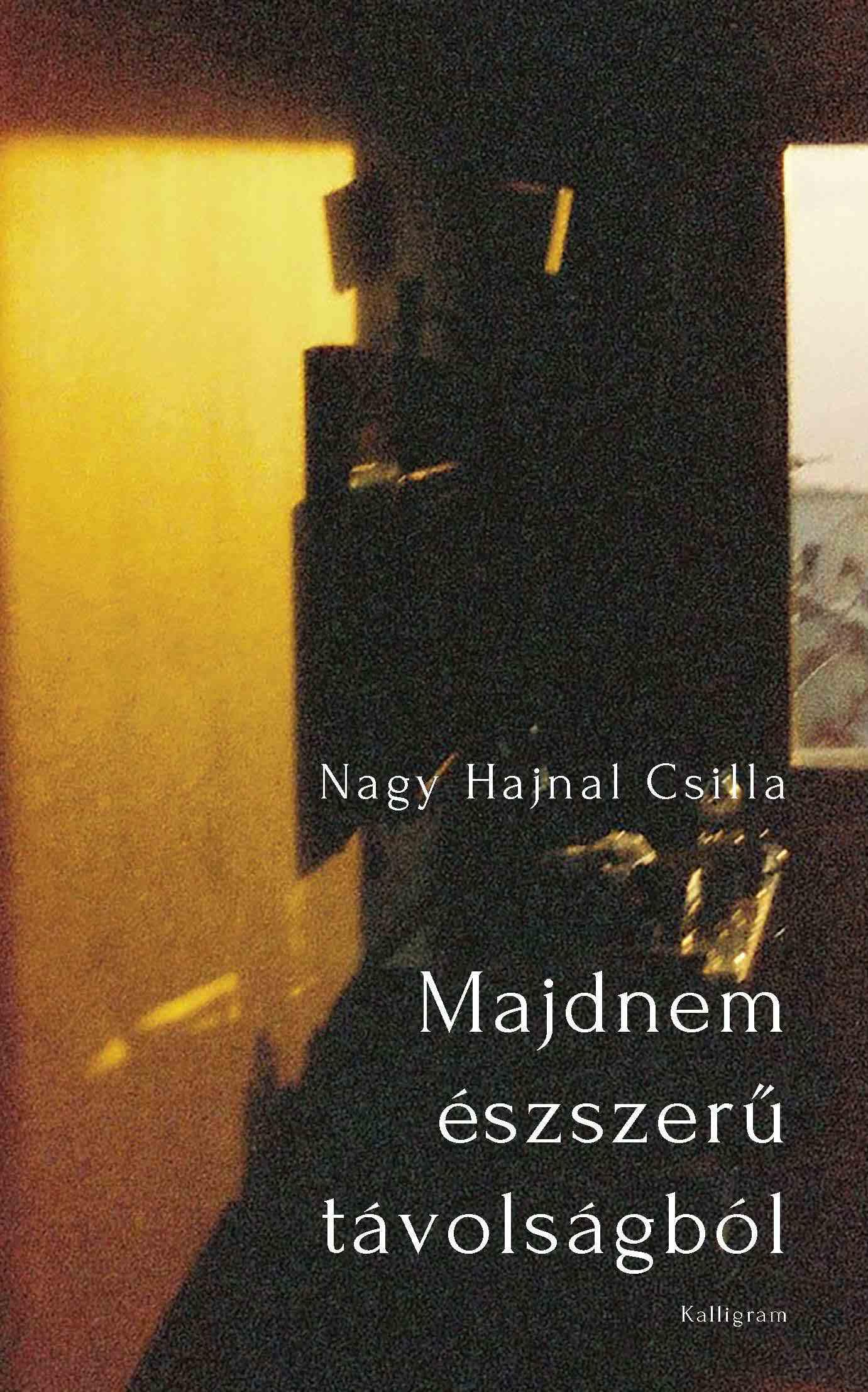 MAJDNEM ÉSZSZERŰ TÁVOLSÁGBÓL