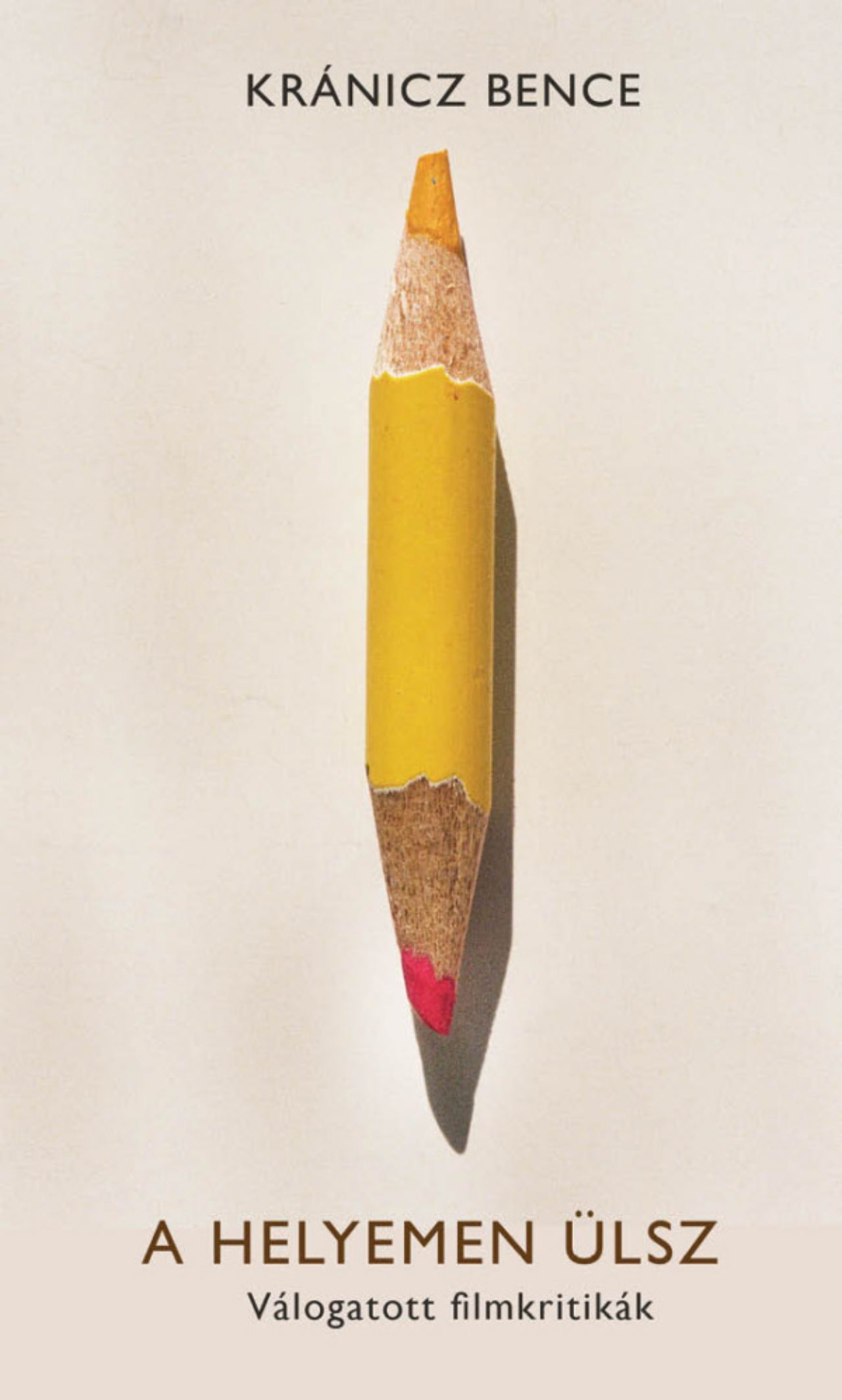 A HELYEMEN ÜLSZ - VÁLOGATOTT FILMKRITIKÁK