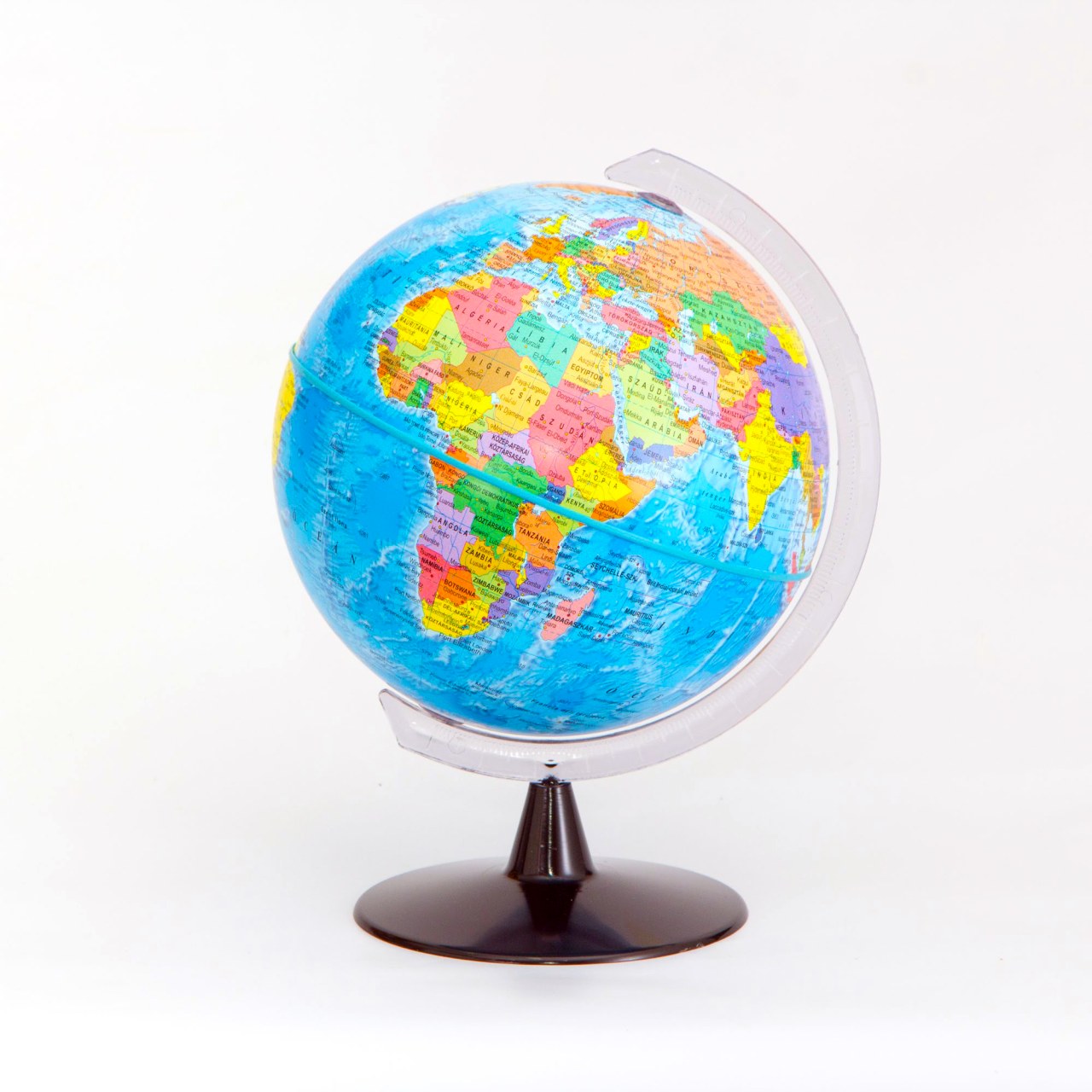 FÖLDGÖMB 16 CM-ES, POLITIKAI